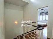 2 Story Bungalow Simple, Classic and Beautiful Huge...