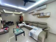 2 Sty Ebony Cassis Coral Garland Kota Emerald Country...