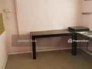 2 Sty Newly Renovated Move In Condition
