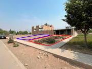 2 Terrenos en venta al costado de parque Urb. Santa...