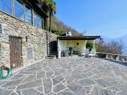 2 Twin Villas in Rustic Style with Lake Views and Pool |...