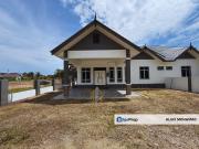 2 Unit Rumah Semi D Setingkat di Kg. Alur Tuman, Marang,...