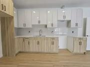 2 Villeneuve Blvd