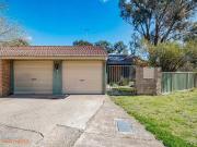 2 Wardill Close, Holt, ACT 2615