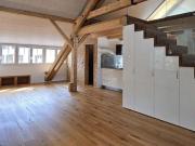 2 Zimmer, 120 m², 2. Stock