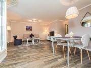 2 Zimmer, 52 m², 2. Stock