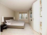 2 Zimmer, 68 m², 1. Stock