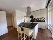 2 Zimmer, 70 m², 1. Stock