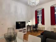 2 Zimmer Altbau Wohnung in Charlottenburg nahe der Spree