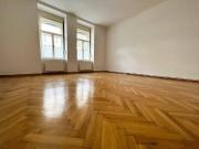 2 ½ Zimmer Altbauwohnung im Herzen der Stadt!