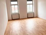 2 Zimmer Altbauwohnung mit Aufzug und Einbauküche Nahe...