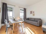 2 ZIMMER ALTBAUWOHNUNG mit ca. 103m² EIGENGARTEN und...