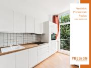 2 Zimmer Altbauwohnung mit Potenzial in zentraler Lage