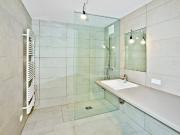 2 ZIMMER | BALKON | LOGGIA | ST. VEIT GASSE 25 |...