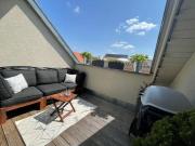 2 Zimmer Dachgeschoss * Parkett * Loggia * Lift * in...