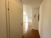 2 Zimmer Dachgeschoß Wohnung mit Balkon – in 1230 Wien!