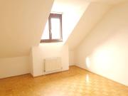 2 Zimmer Dachgeschoßwohnung
