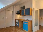 Anfragestop 2 Zimmer Dachgeschosswohnung in Schleußig...