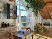 2 Zimmer Dachgeschosswohnung in Unterhaching / 2 Balkone...