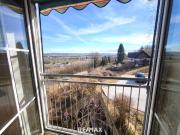 2 Zimmer Dachgeschosswohnung mit KFZ Abstellplatz über...