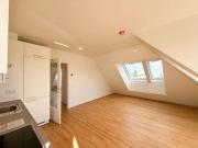 2 Zimmer Dachgeschosswohnung mit zwei Terrassen in 1220 Wien