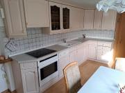 2 Zimmer EG Wohnung im EFH 60 qm, Gartennutzung, möbliert