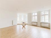 2 Zimmer hell Stadtfeld Ost Fahrstuhl Altbau