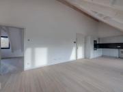 2 Zimmer im Dachgeschoss zum Erstbezug Hochwertige...