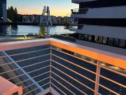2 ZIMMER Luxus Wohnung EBK Wasserblick Balkone 1675€...