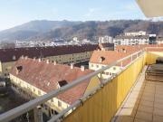 2 Zimmer Mietwohnung mit zwei Balkonen