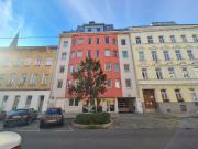 2 Zimmer mit Balkon!