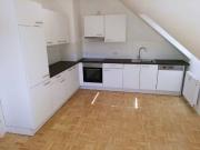 Ruhiger 2 ZIMMER Neubau, neuwertige Einbauküche,...