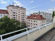 Helle Wohnung 1,5 Zimmer große Trasse