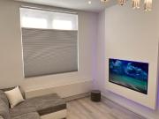 2 Zimmer voll möblierte Single Wohnung Saniert