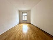 2 Zimmer Wohnung/ Büro in absolut bester Lage im 1....