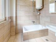 2 Zimmer Wohnung im 6. OG mit saniertem Bad und Balkon...