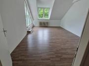 2 Zimmer Wohnung im DG