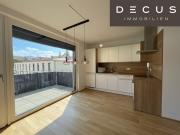| 2 ZIMMER WOHNUNG MIT BALKON | GARAGENSTELLPLATZ MIT E...
