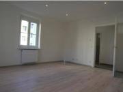 2 Zimmer Wohnung mit Balkon in DPU Nähe