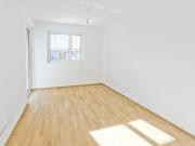 2 Zimmer Wohnung mit Balkon | IN OBERLAA NÄHE U1 NEULAA
