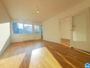 2 Zimmer Wohnung mit Balkon in zentraler Lage