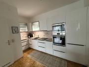 2 Zimmer Wohnung mit Balkon, Keller und Tiefgaragenplatz