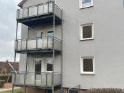 2 Zimmer Wohnung mit Balkon, Linoleumboden und Keller in...