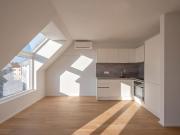 2 ZIMMER WOHNUNG MIT BALKON NAHE U1