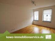 2 Zimmer Wohnung mit Balkon und Parkett in Kleinzschocher