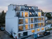 2 Zimmer Wohnung mit beeindruckender 24 m² Dachterrasse!