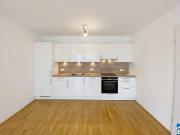 2 Zimmer Wohnung mit Eigengarten und Terrasse!