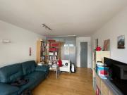 2 Zimmer Wohnung mit Einbauküche und Badewanne