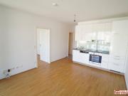 2 Zimmer Wohnung mit großzügiger Loggia – sofort beziehbar