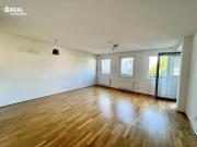2 Zimmer Wohnung mit Loggia/Balkon und Garage